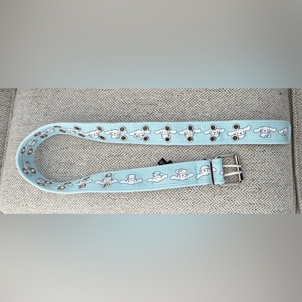 CINNAMOROLL Light Blue and White Canvas Belt with Silver Holes Size Small